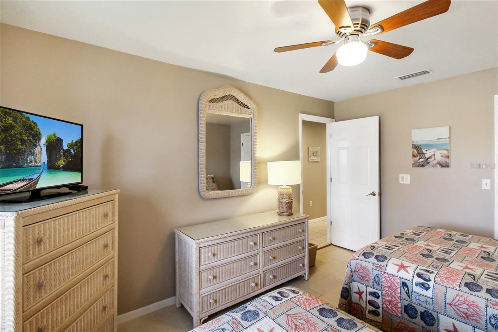 1366 Siesta Bayside Dr #1366-f Property Photo 28