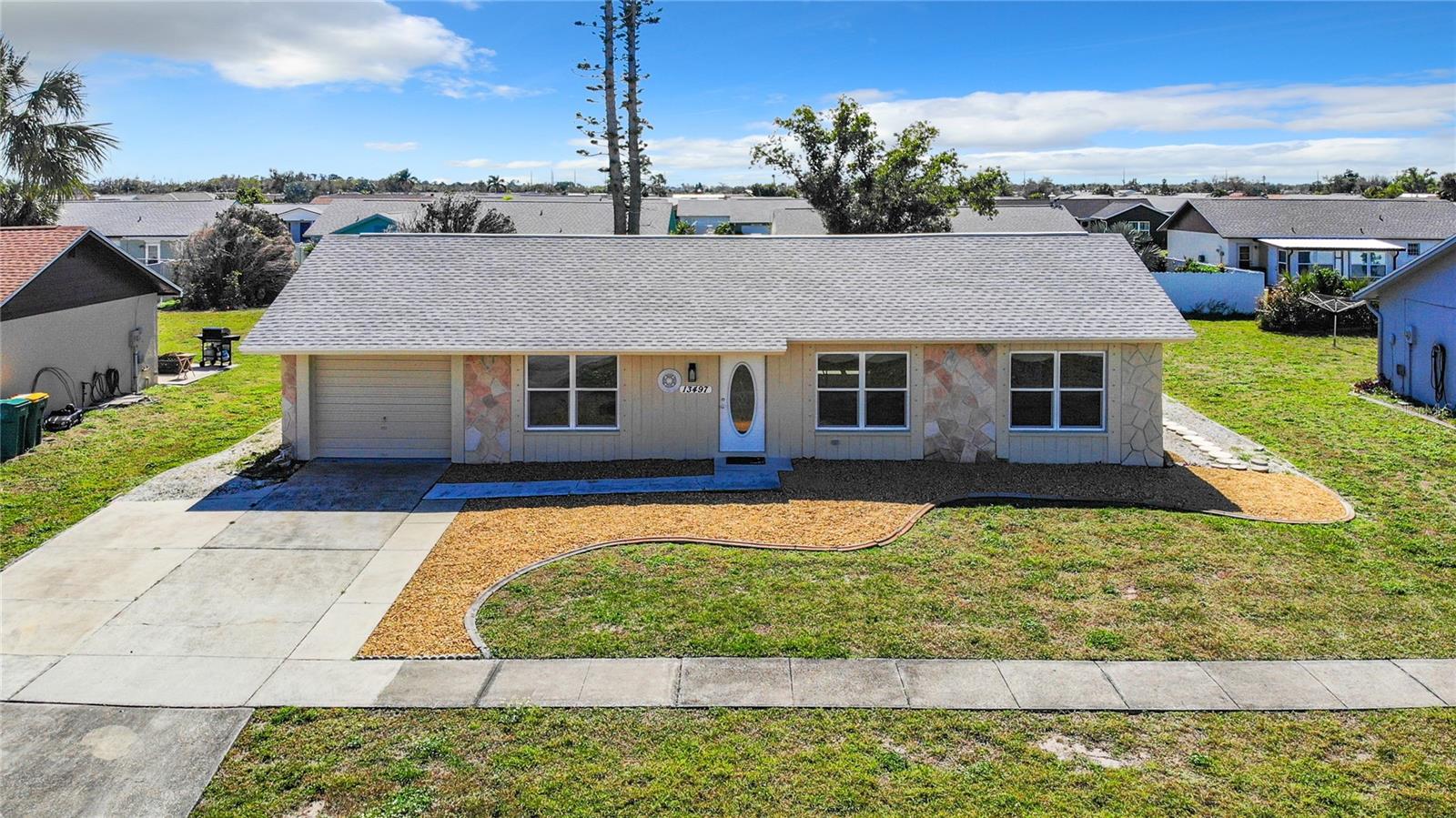 13497 Bennett Dr Property Photo 6