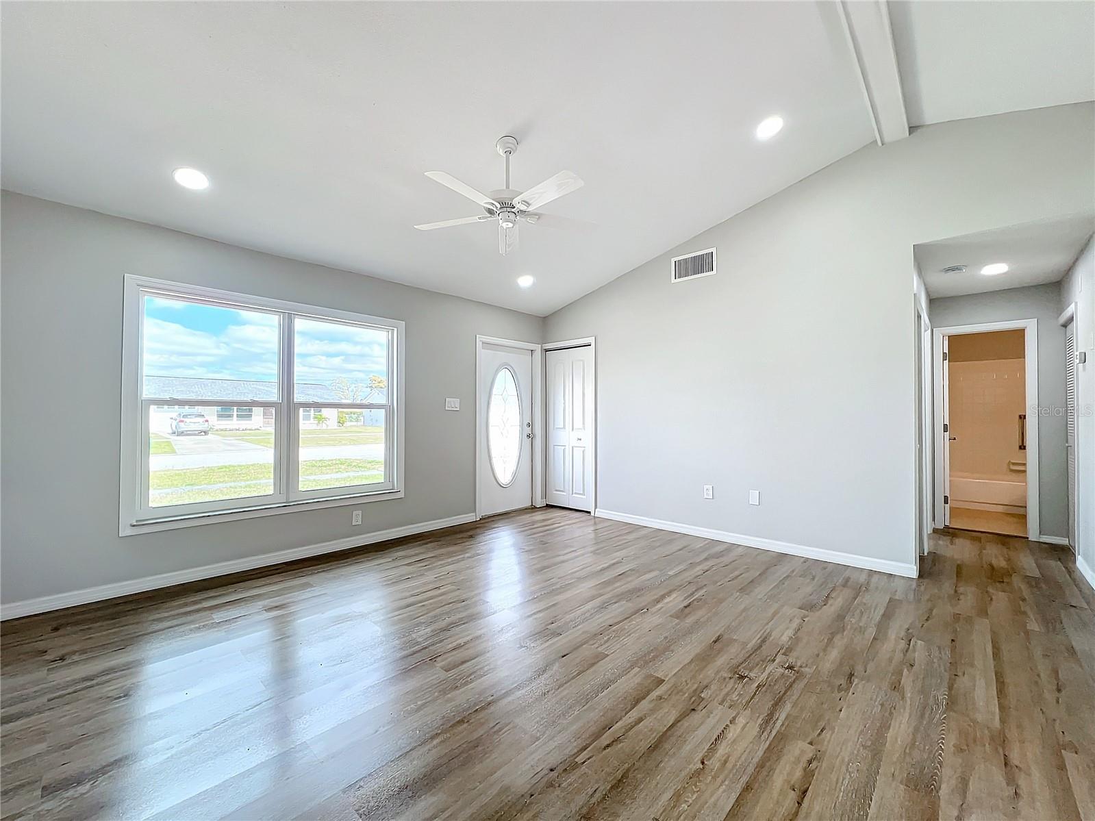 13497 Bennett Dr Property Photo 16