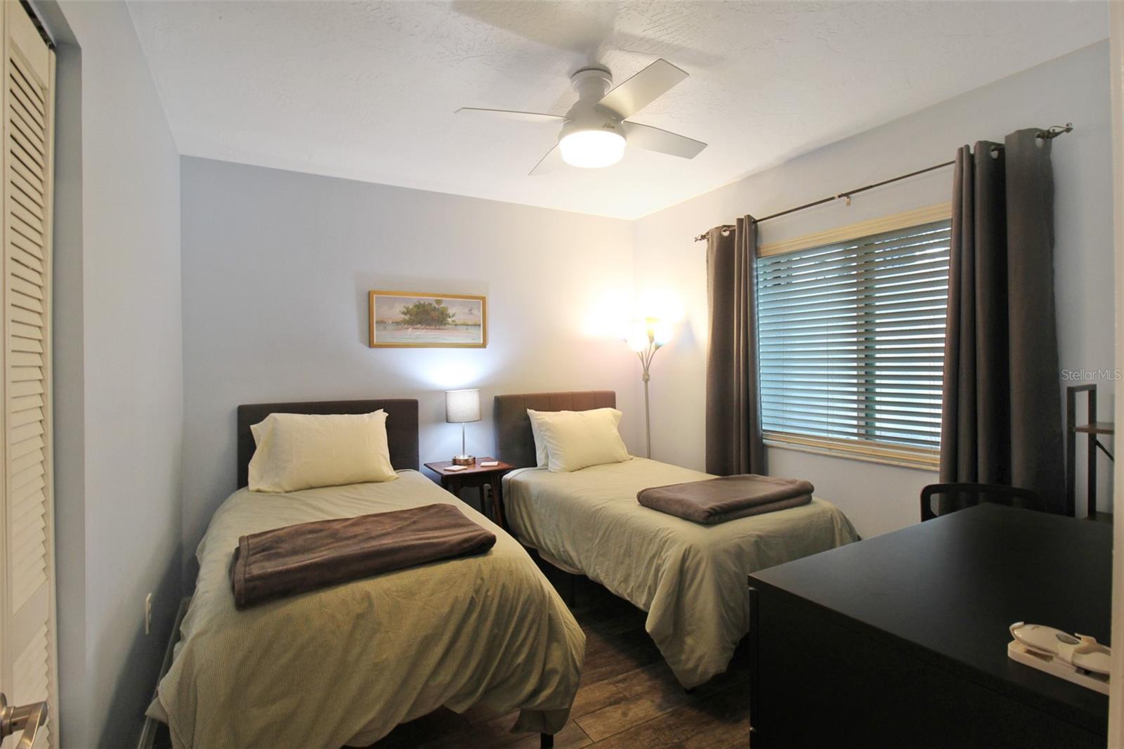 2124 N Tamiami Trl #101 Property Photo 10
