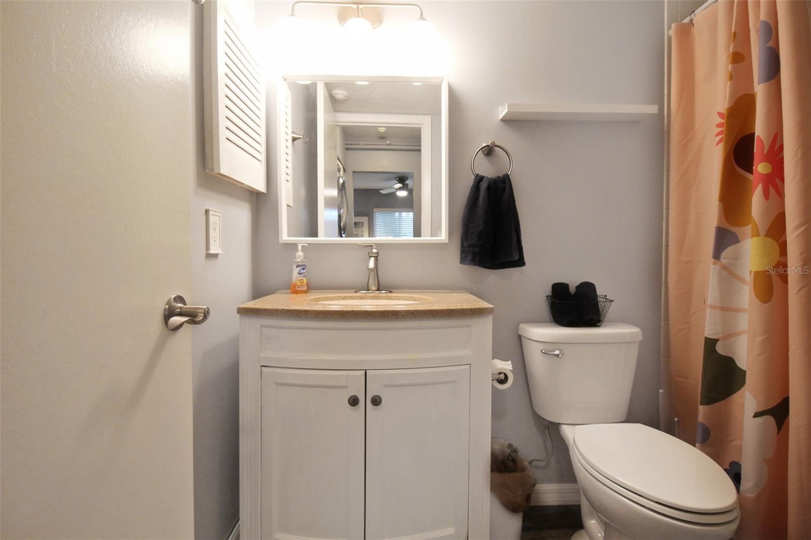 2124 N Tamiami Trl #101 Property Photo 21