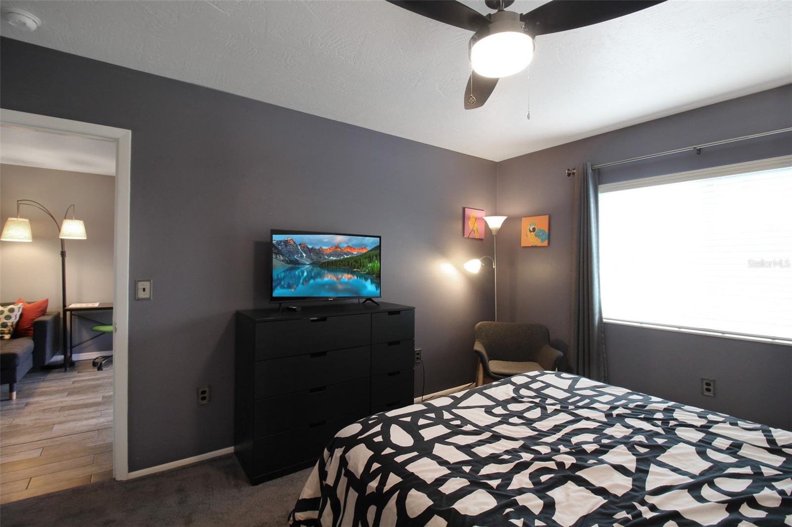 2124 N Tamiami Trl #101 Property Photo 32