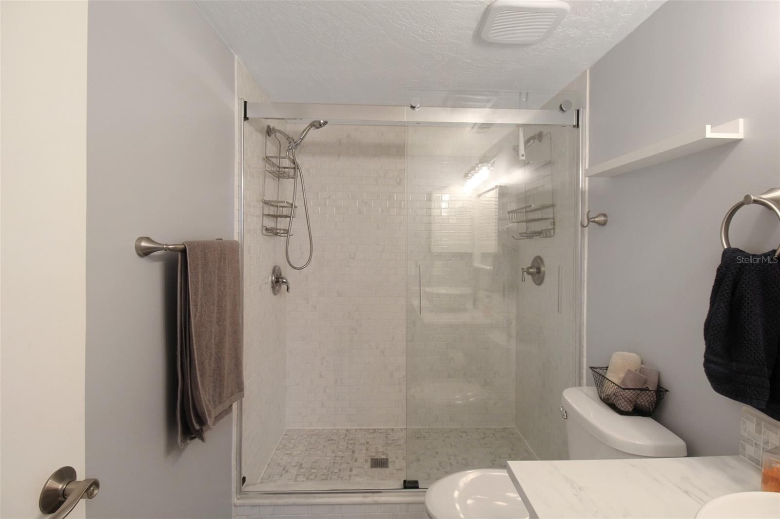 2124 N Tamiami Trl #101 Property Photo 36