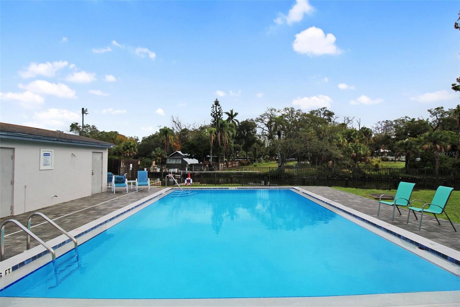 2124 N Tamiami Trl #101 Property Photo 38