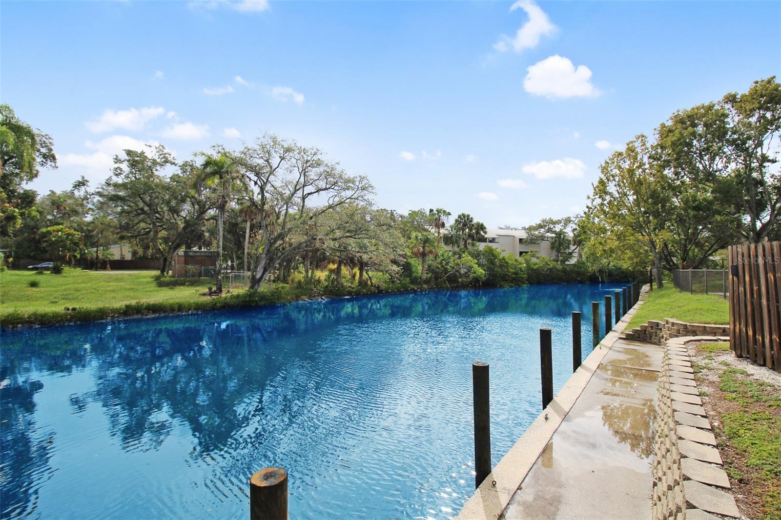 2124 N Tamiami Trl #101 Property Photo 40