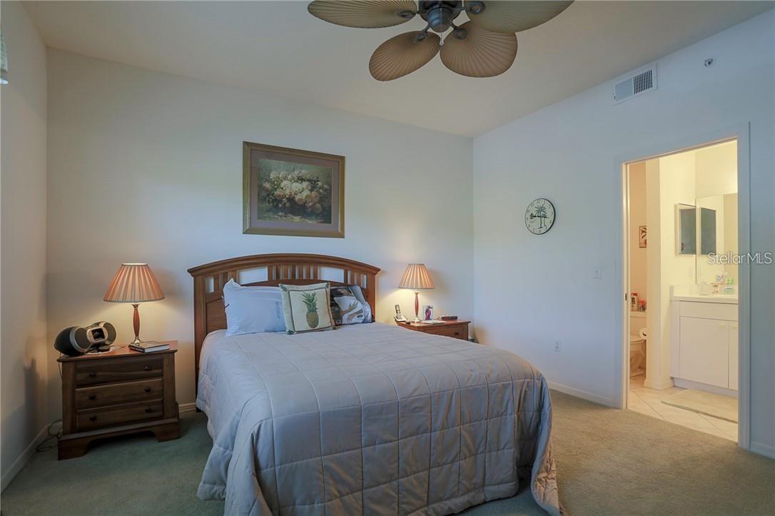 8370 Wingate Dr #716 Property Photo 11