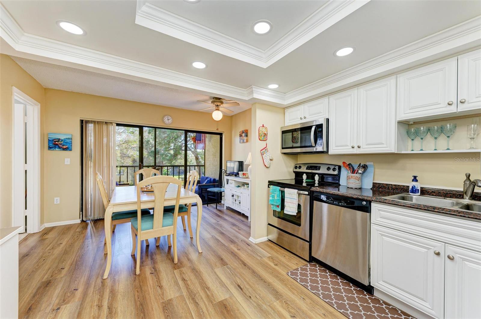 315 30th Ave W #b305 Property Photo 12