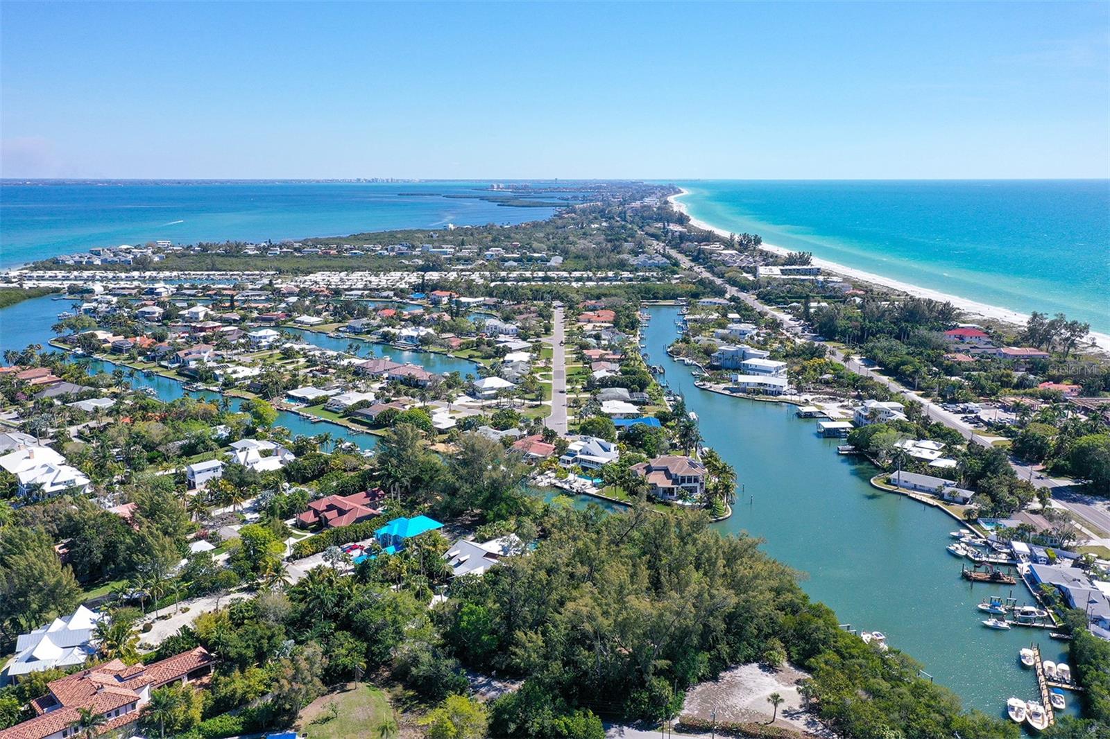 600 Dream Island Rd Property Photo 11