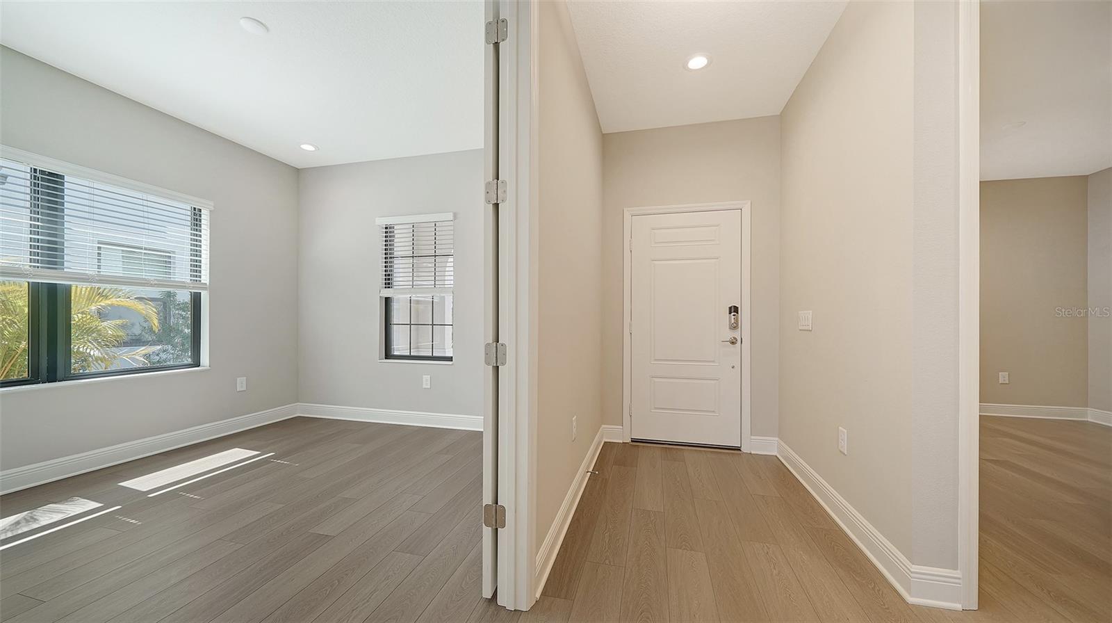27460 Janzen Ct Property Photo 23
