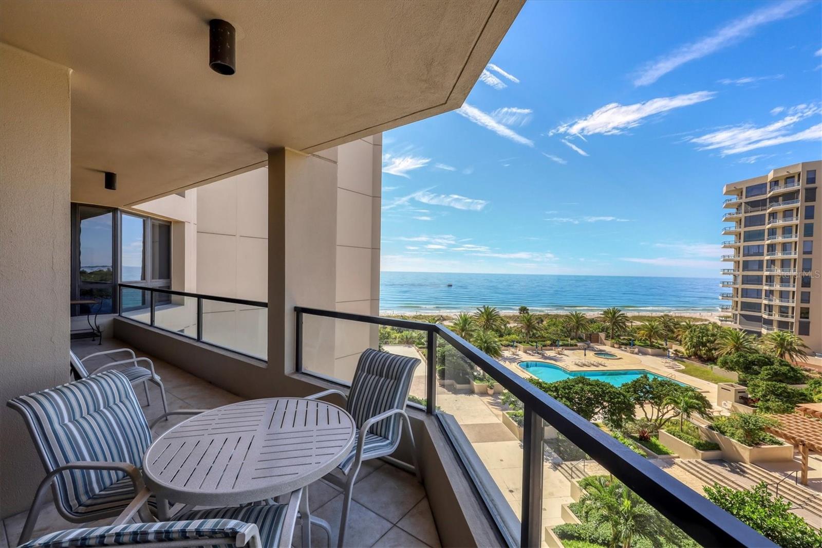 1211 Gulf Of Mexico Dr #405 Property Photo 1