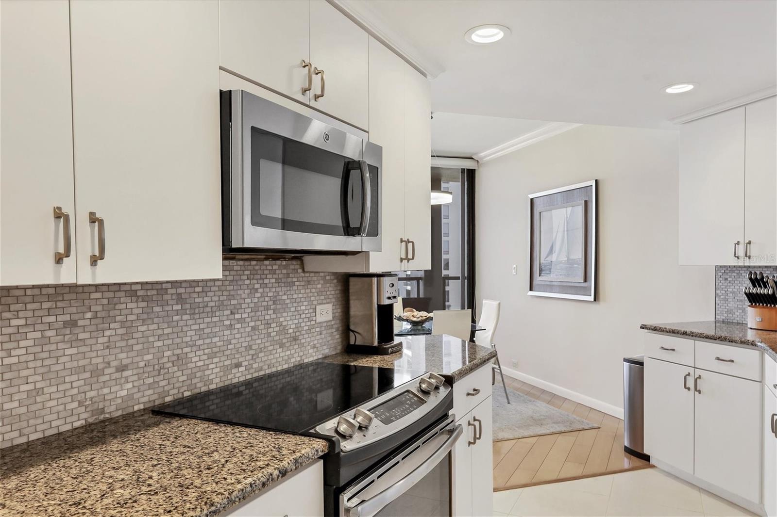 1211 Gulf Of Mexico Dr #405 Property Photo 18