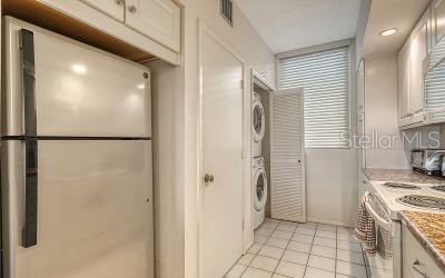 1045 Gulf Of Mexico Dr #402 Property Photo 11