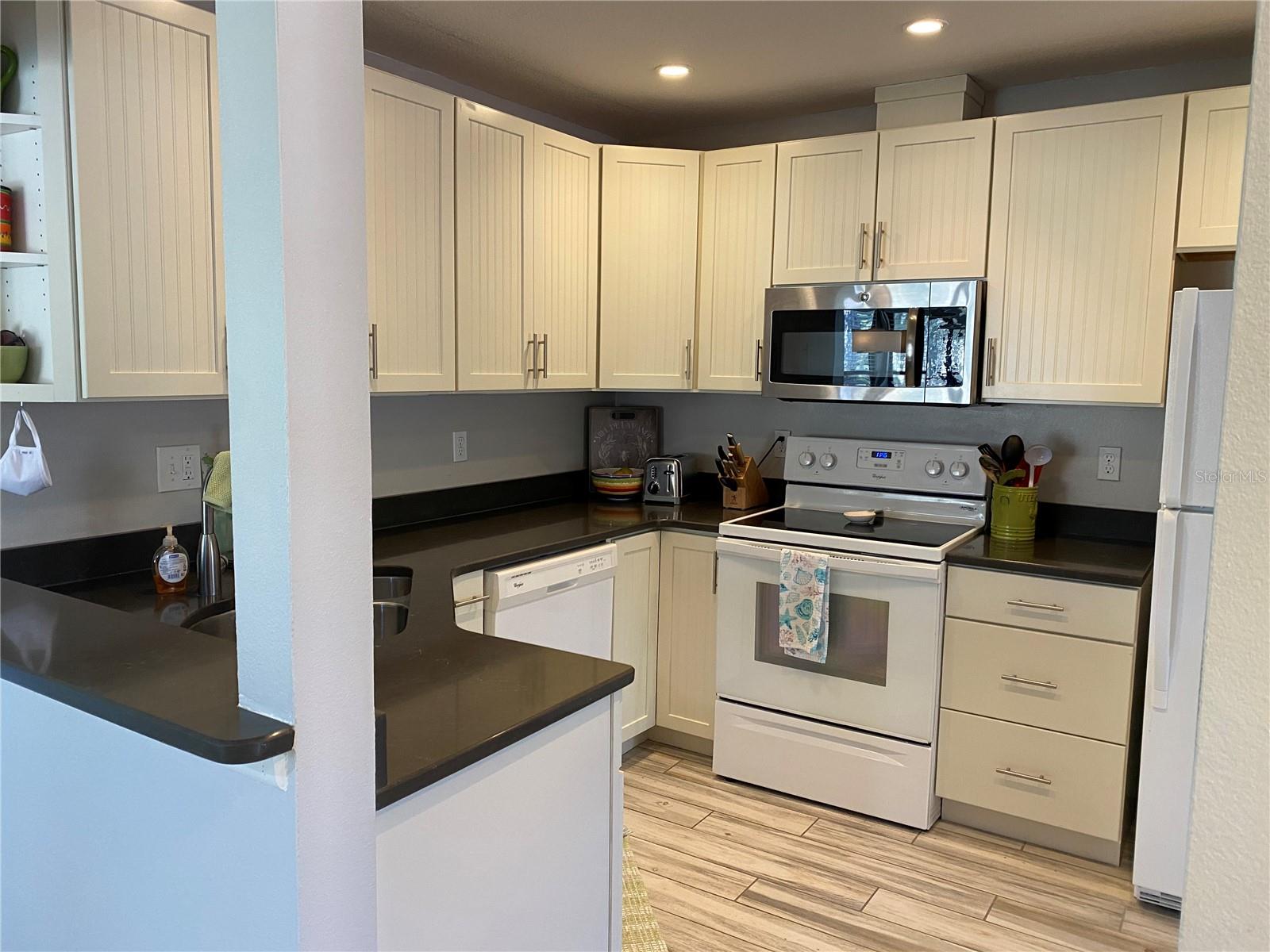 5769 Avista Dr #5769 Property Photo 8