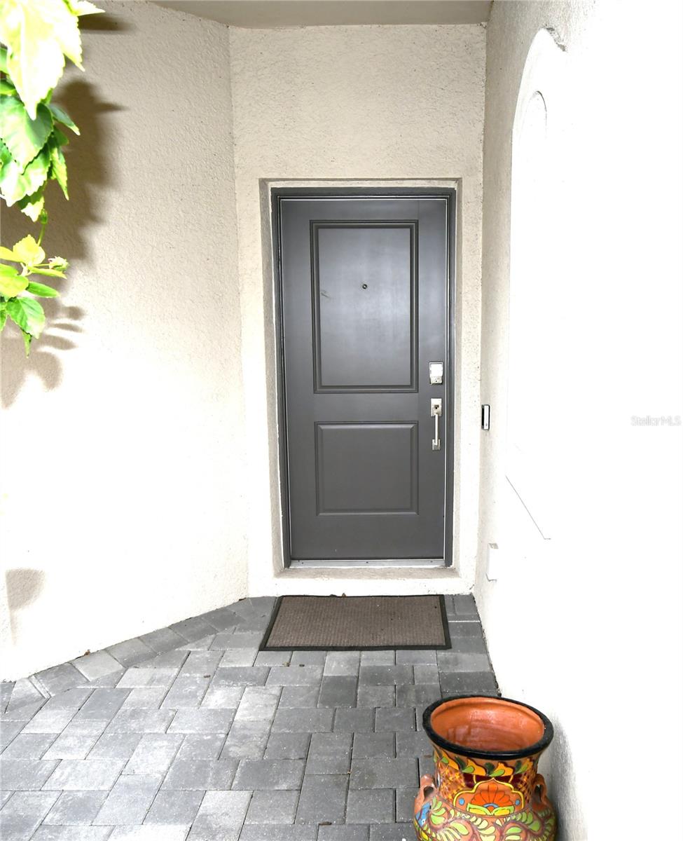 15607 Sunny Day Dr Property Photo 4