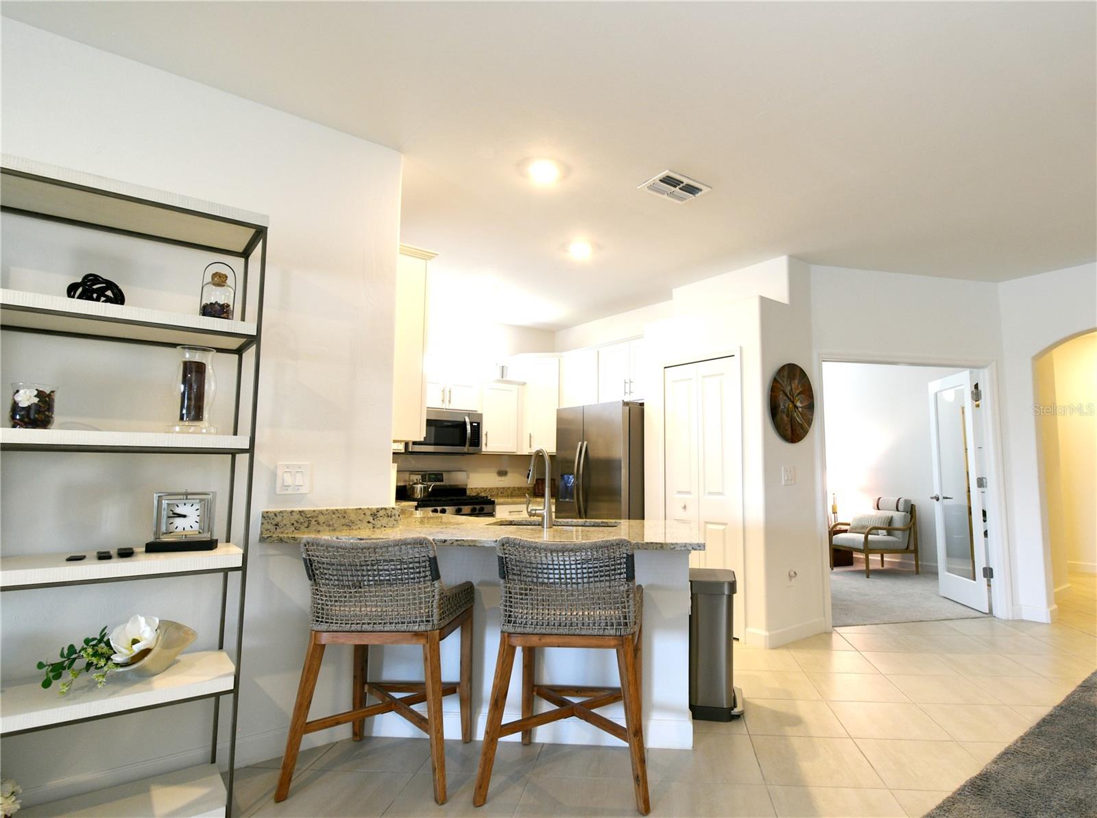 15607 Sunny Day Dr Property Photo 8