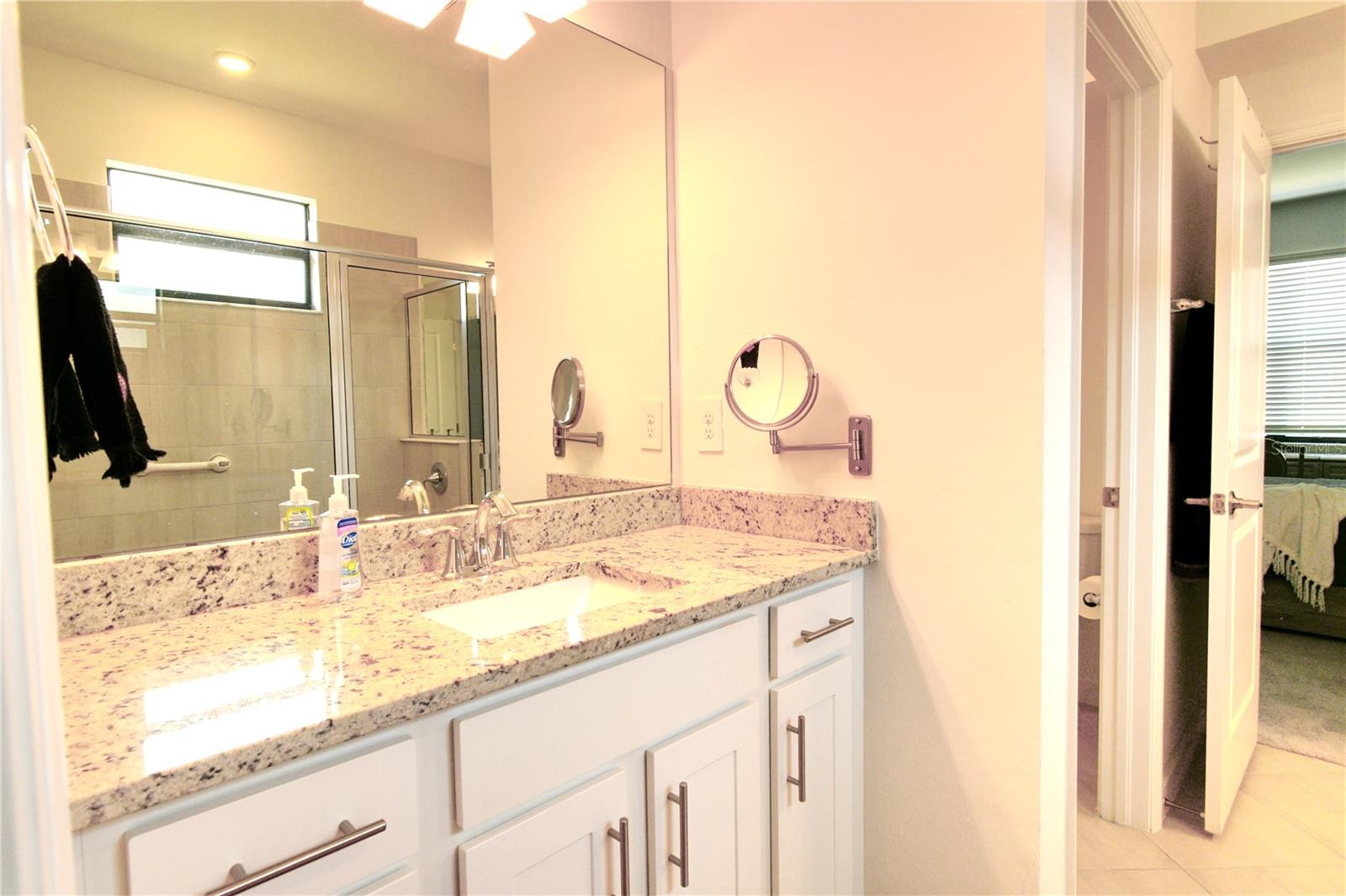 15607 Sunny Day Dr Property Photo 19