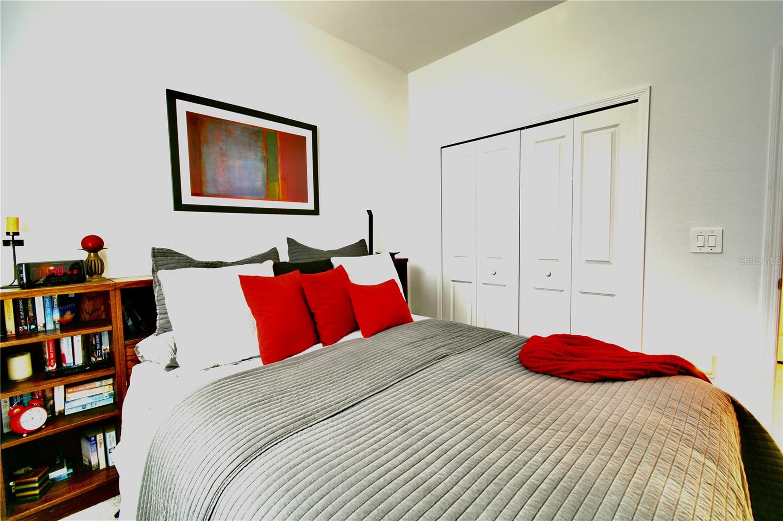 15607 Sunny Day Dr Property Photo 22