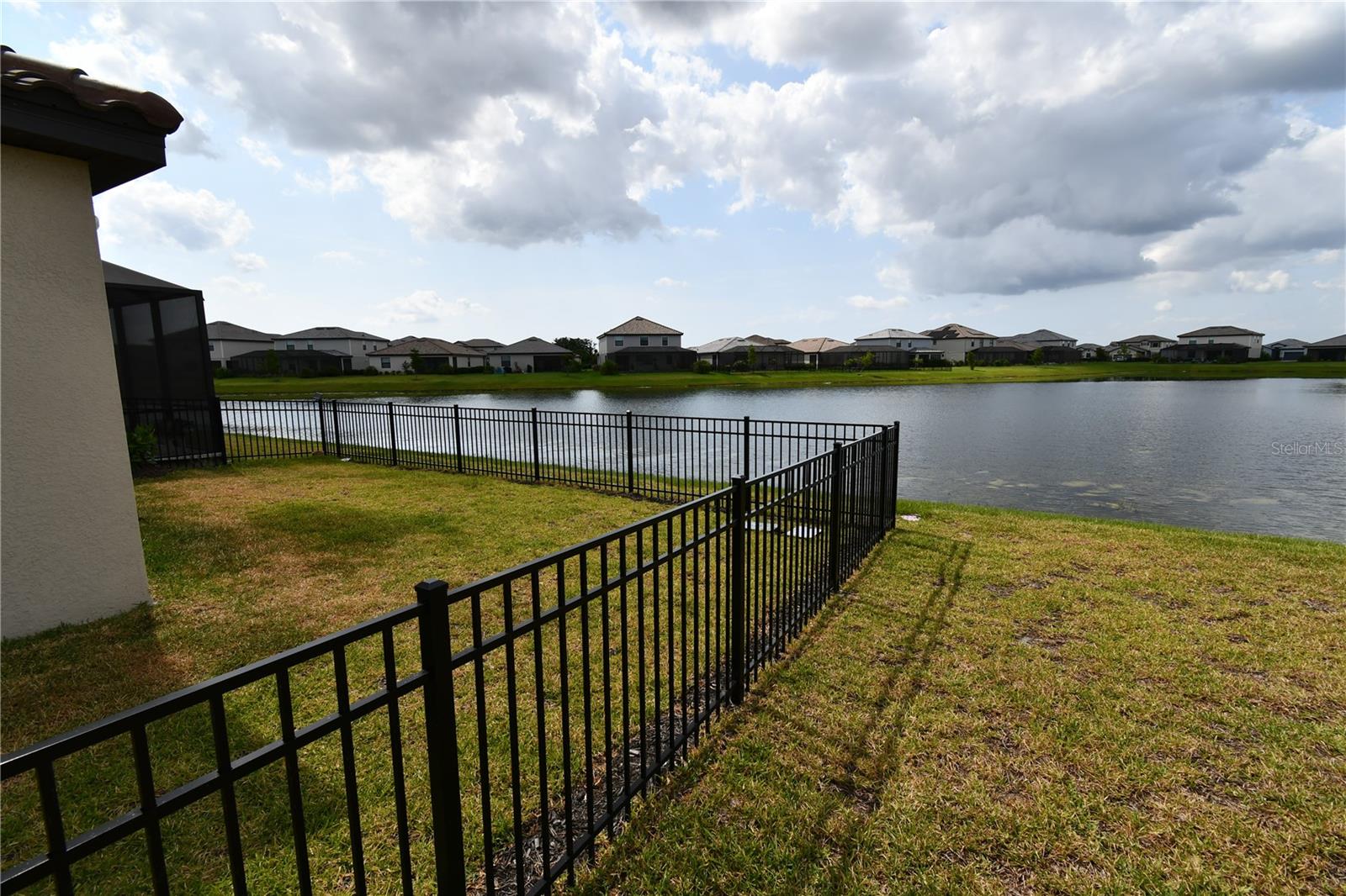 15607 Sunny Day Dr Property Photo 27