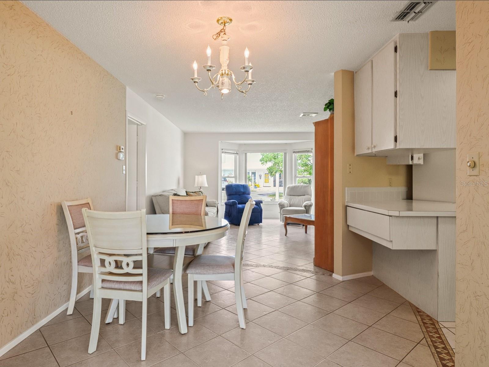 334 Circlewood Dr #e3-2 Property Photo 10