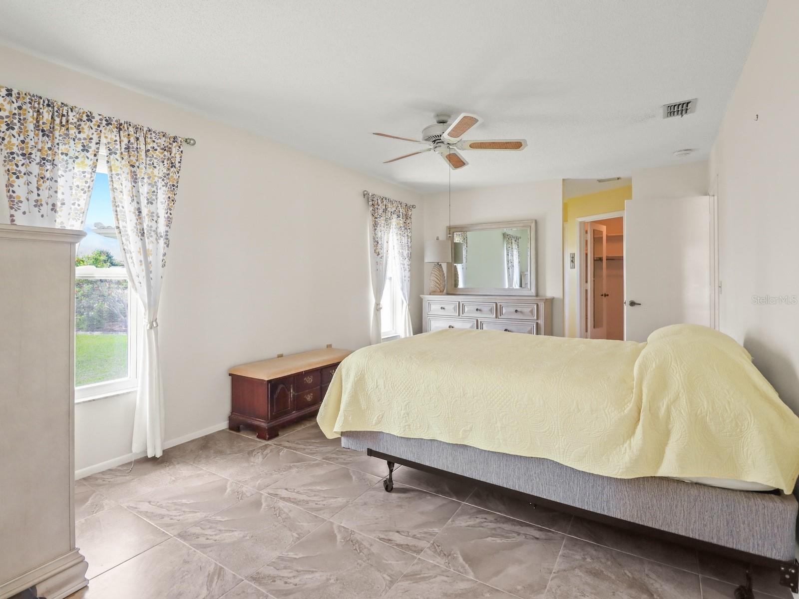 334 Circlewood Dr #e3-2 Property Photo 14