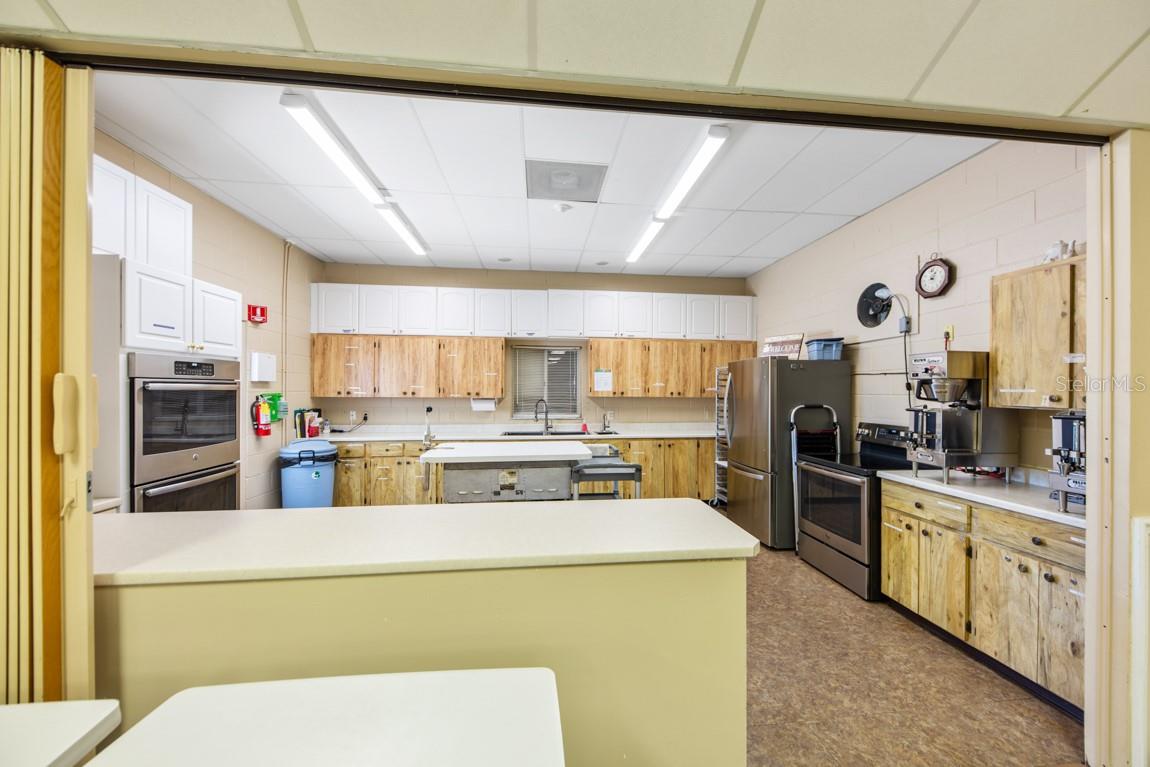 334 Circlewood Dr #e3-2 Property Photo 28