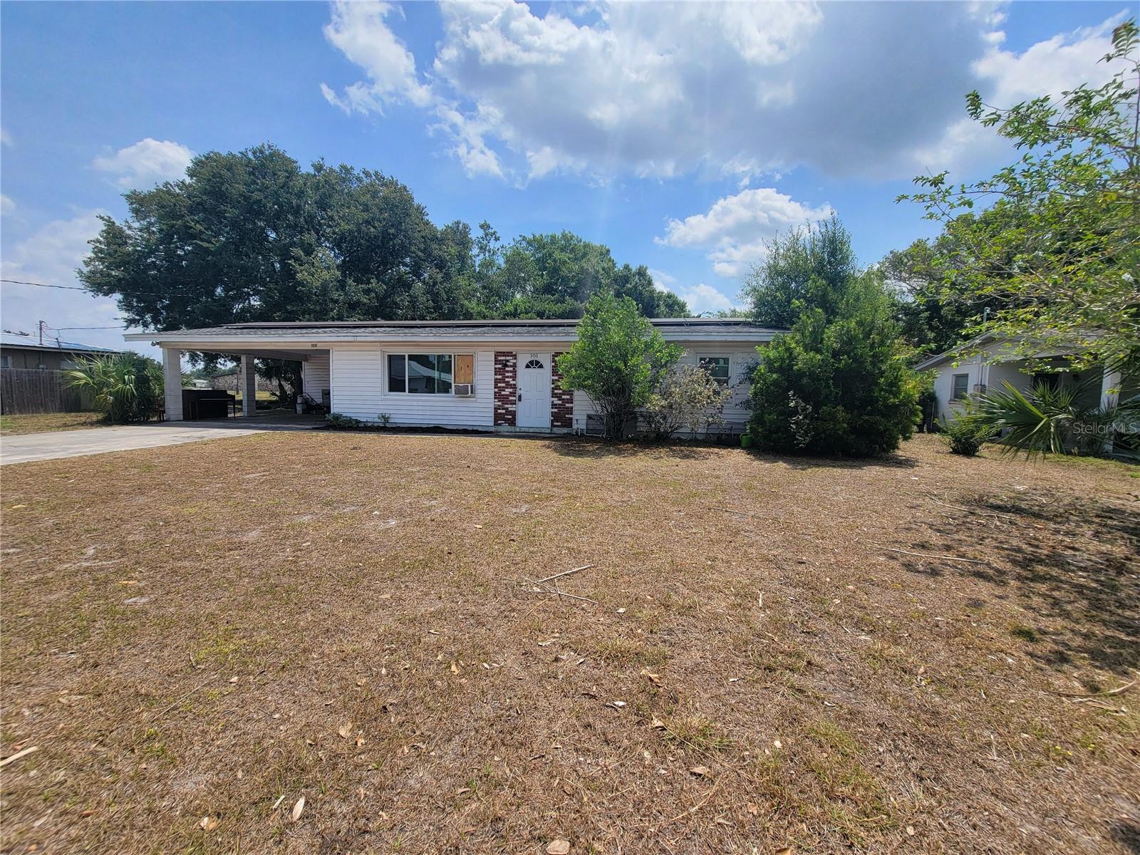 306 N Mills Ave Property Photo 2