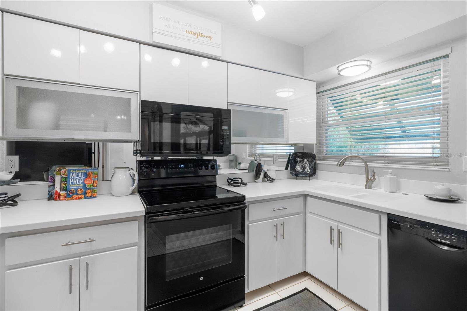 4660 Ocean Blvd #q2 Property Photo 21