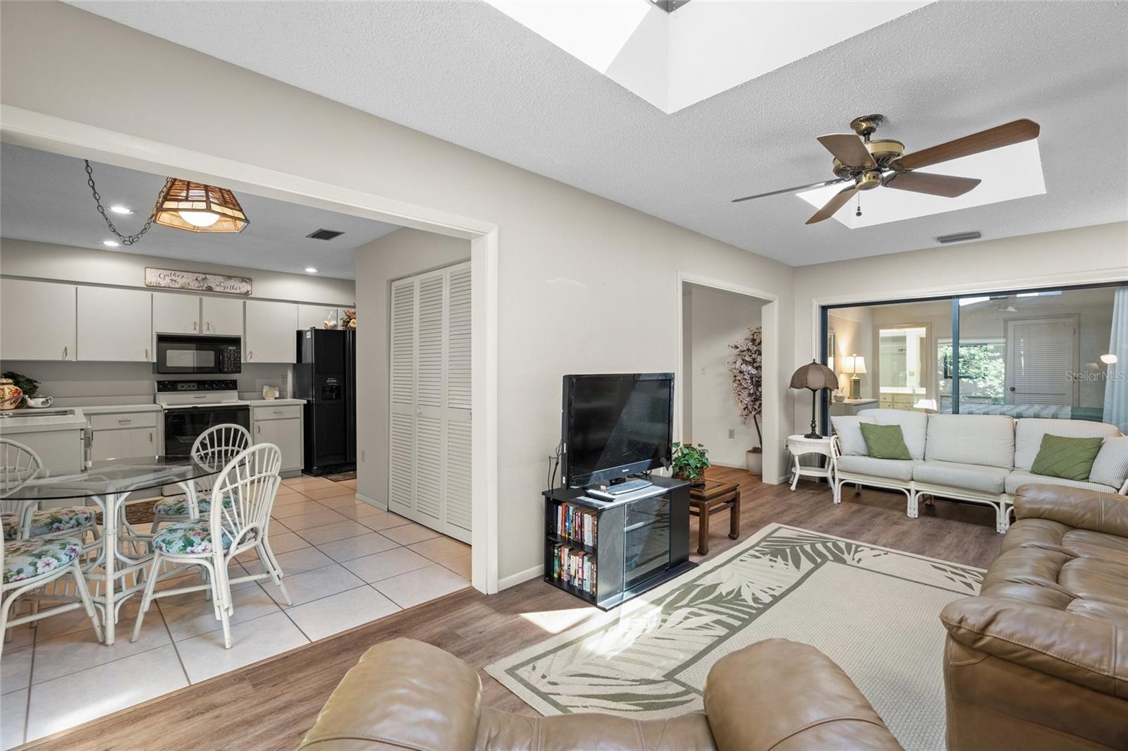 4560 Forest Wood Trl #16 Property Photo 13