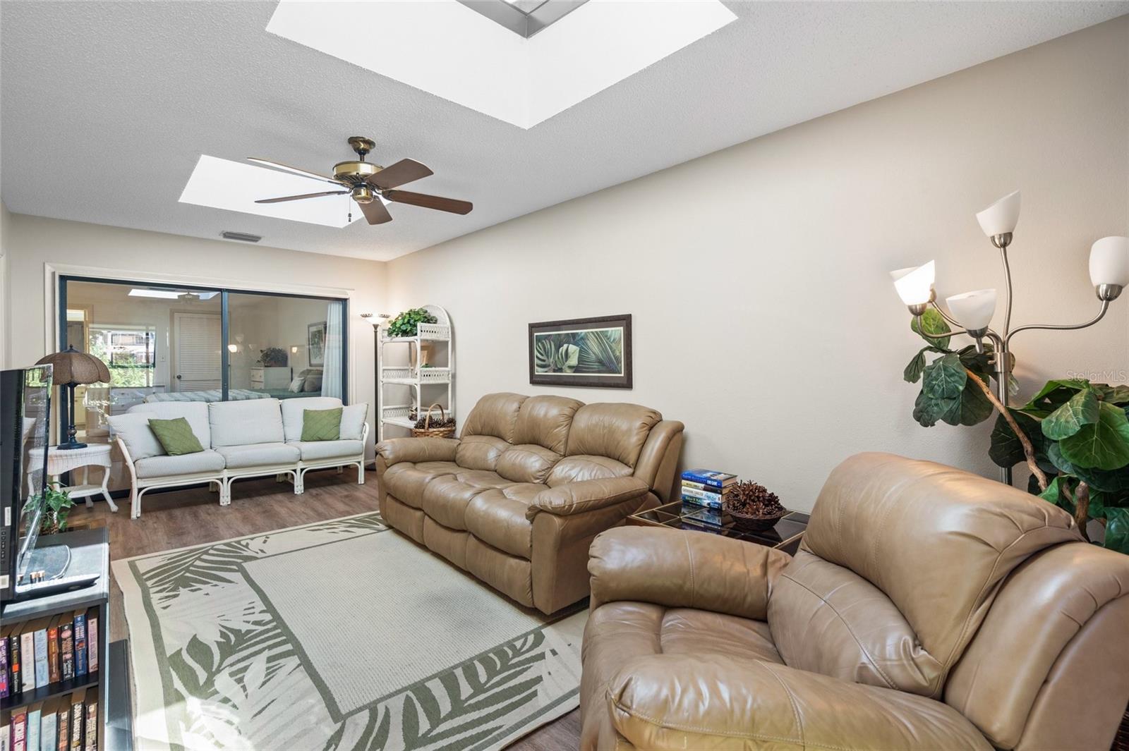 4560 Forest Wood Trl #16 Property Photo 14