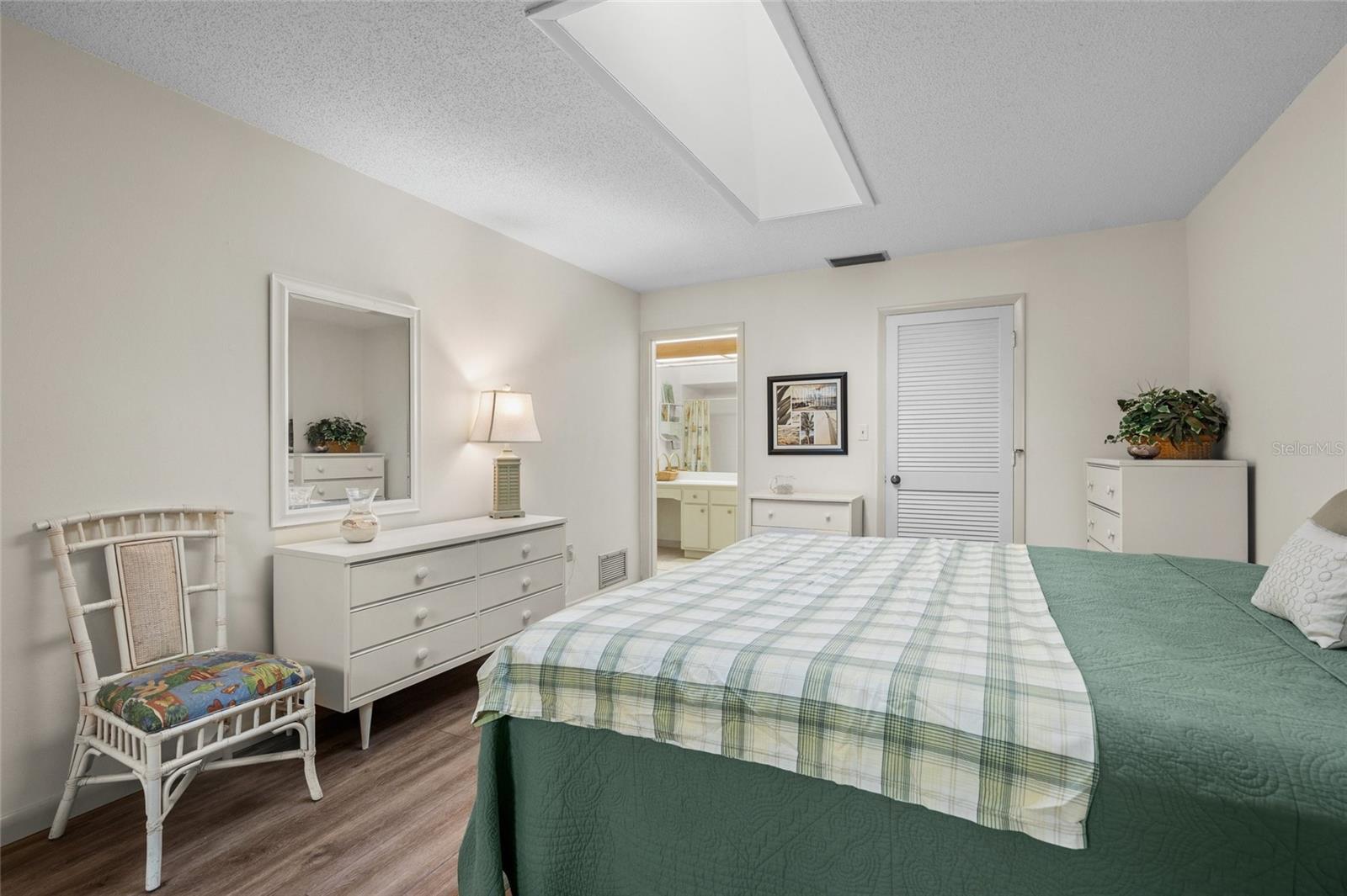 4560 Forest Wood Trl #16 Property Photo 17