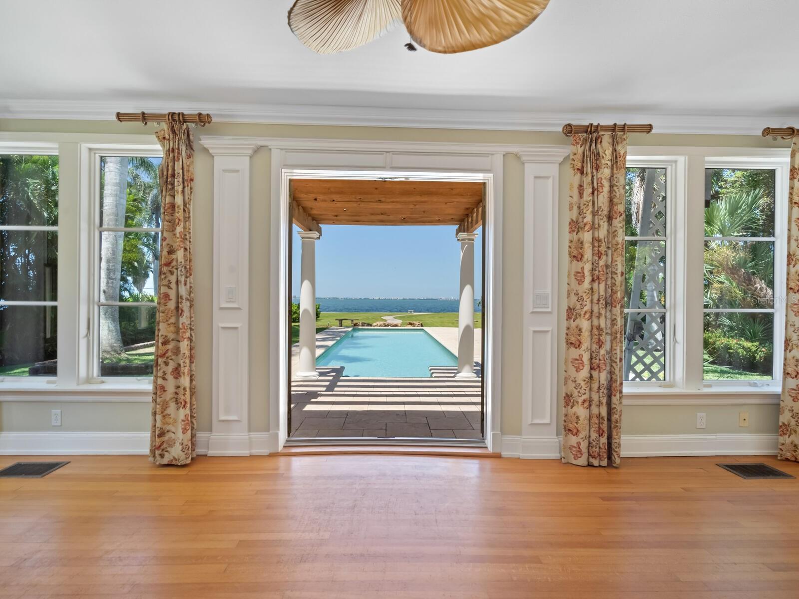 4521 Bay Shore Rd Property Photo 14