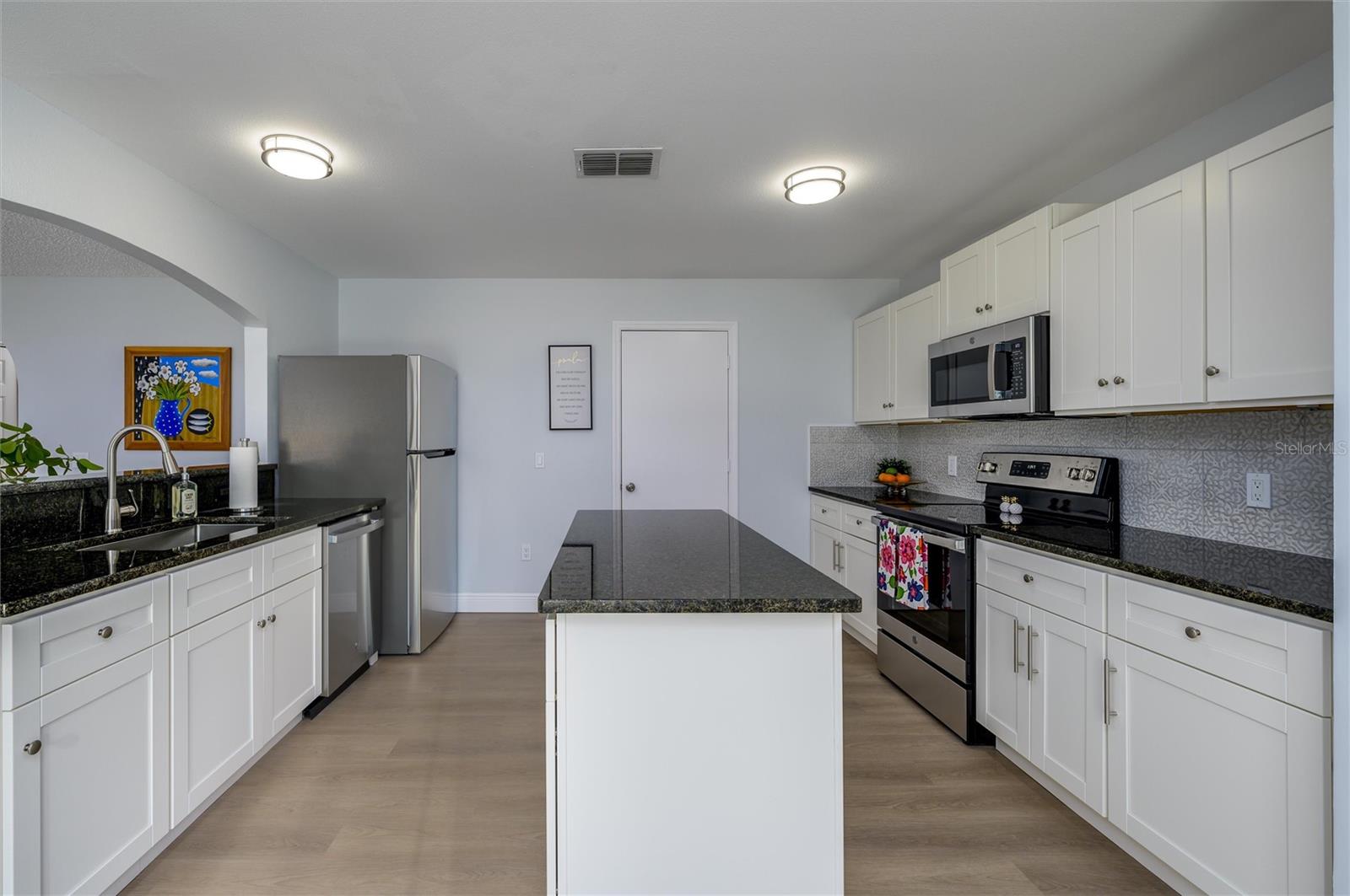 30241 Double Dr Property Photo 9