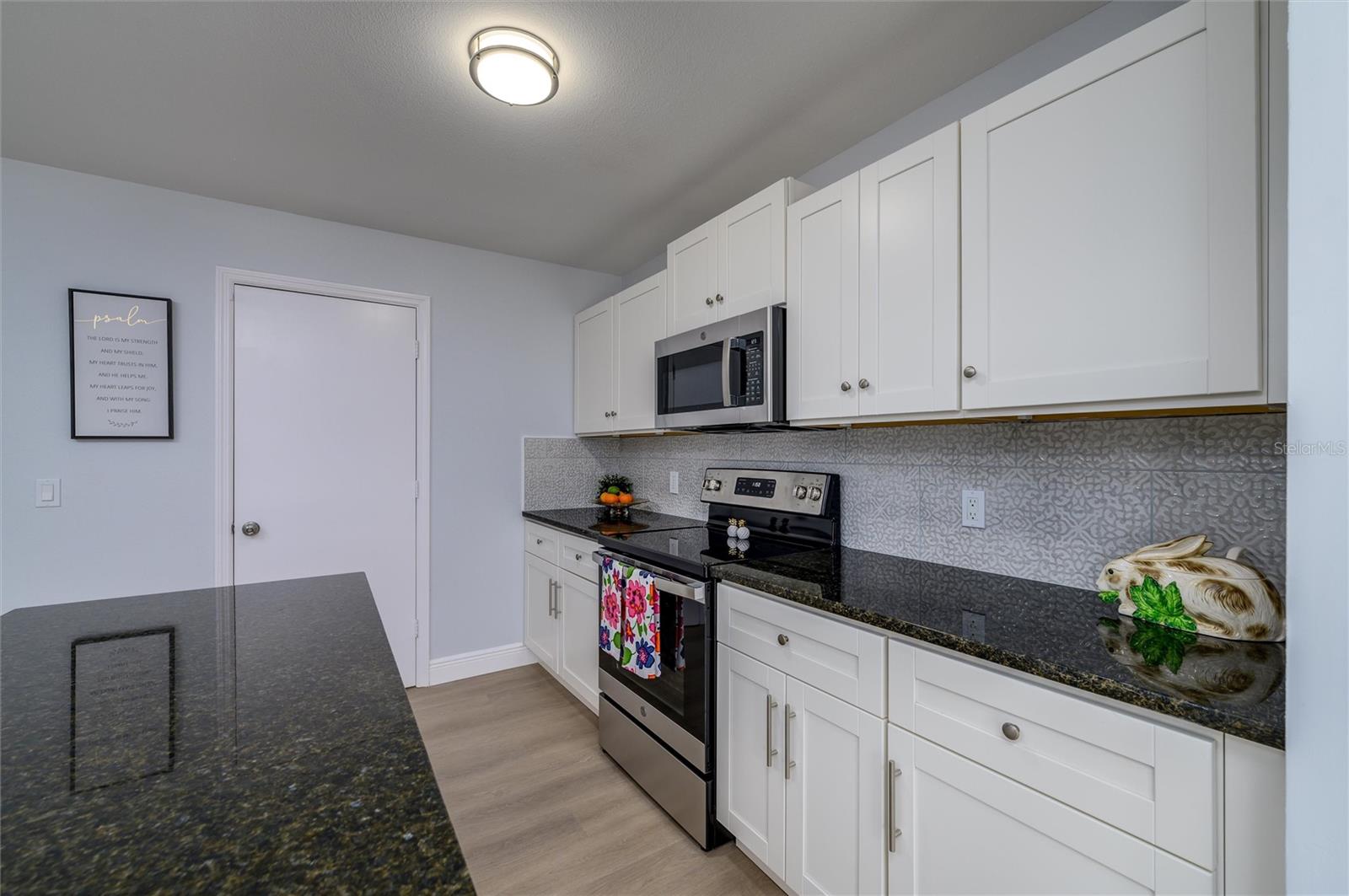 30241 Double Dr Property Photo 10