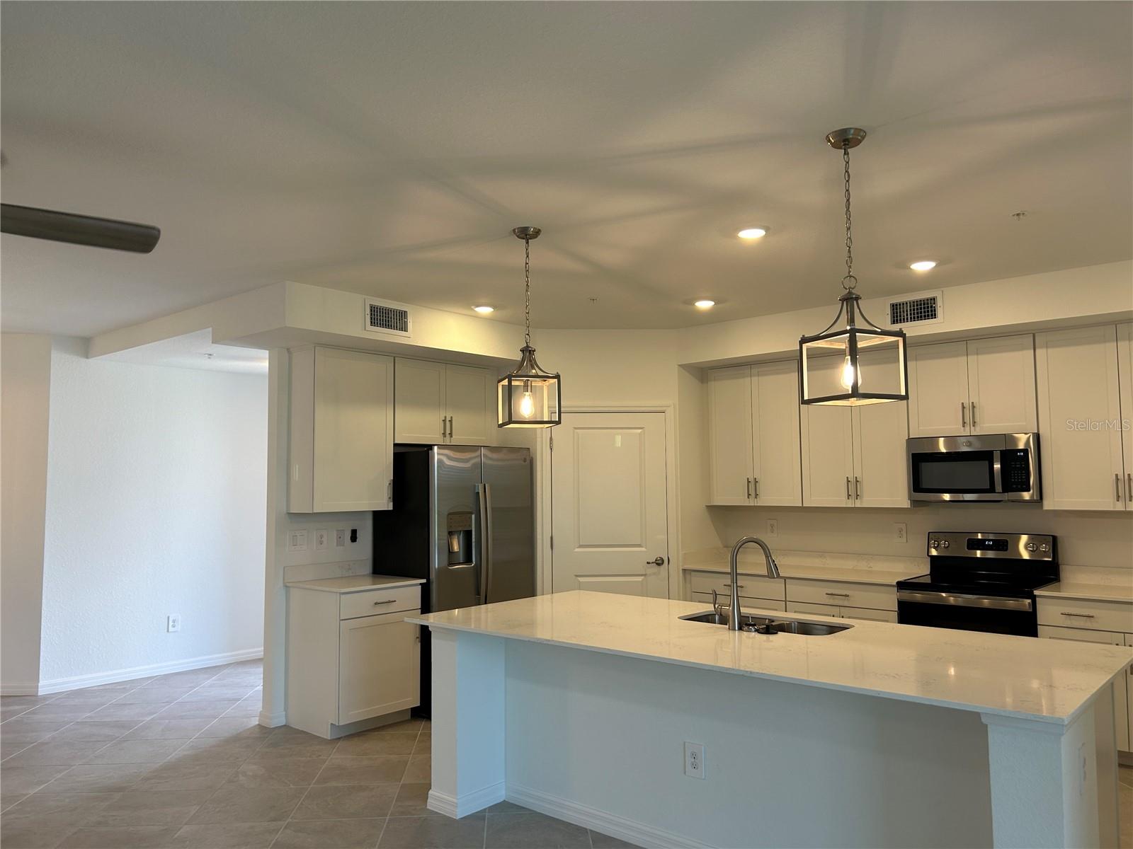17620 Borocay Ct #101 Property Photo 6