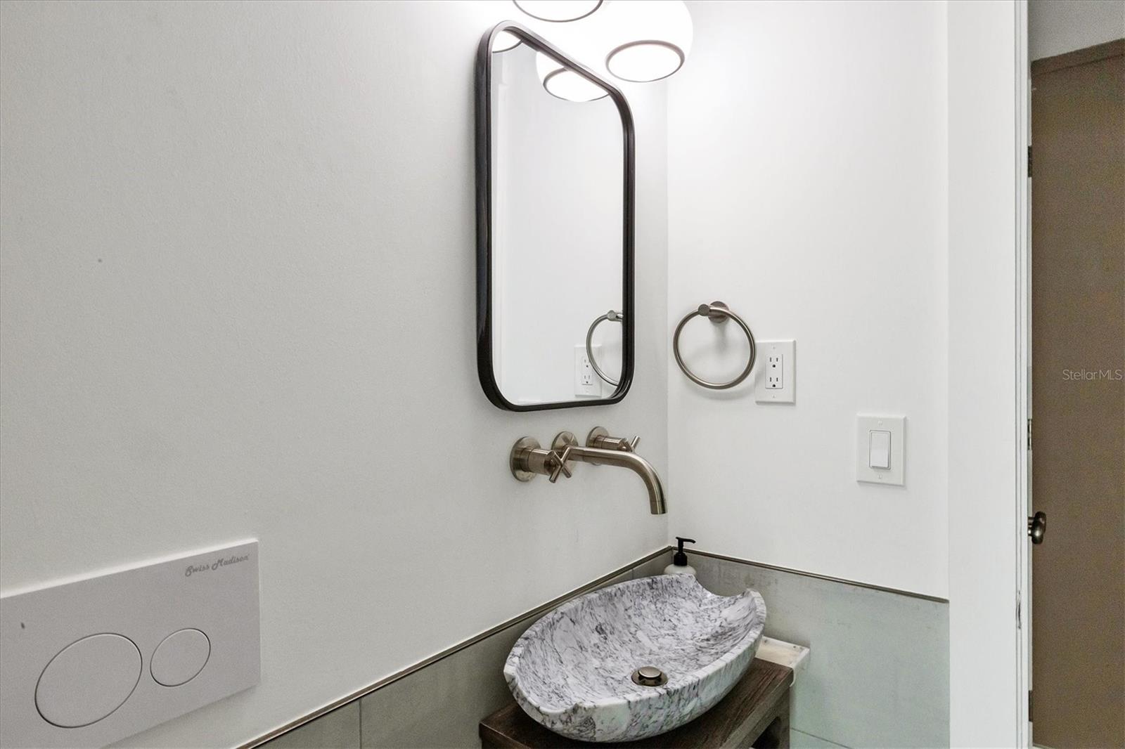1116 Westway Dr Property Photo 33