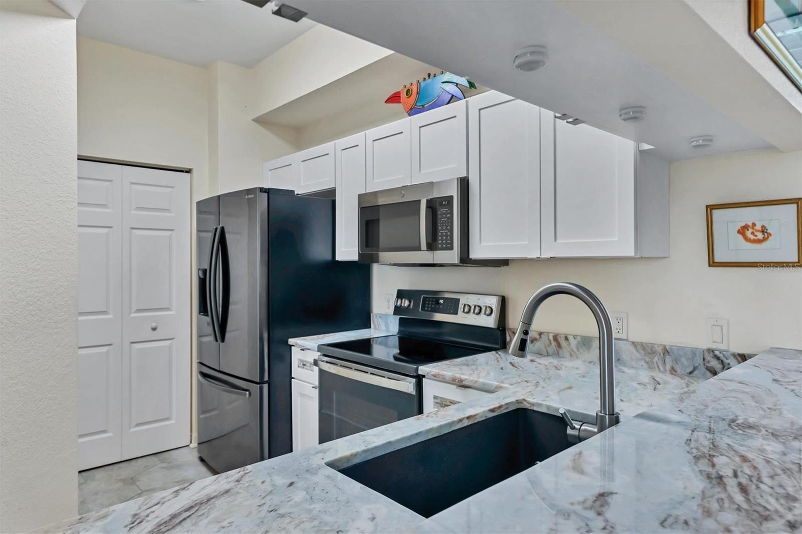 1268 11th St #2404 Property Photo 15