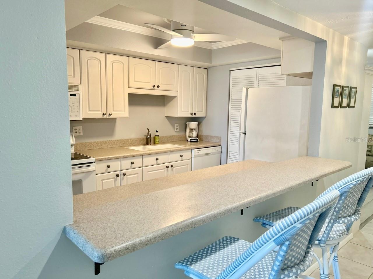 255 N The Esplanade #106 Property Photo 9