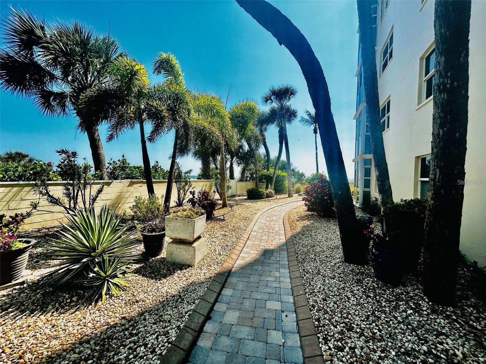 255 N The Esplanade #106 Property Photo 40