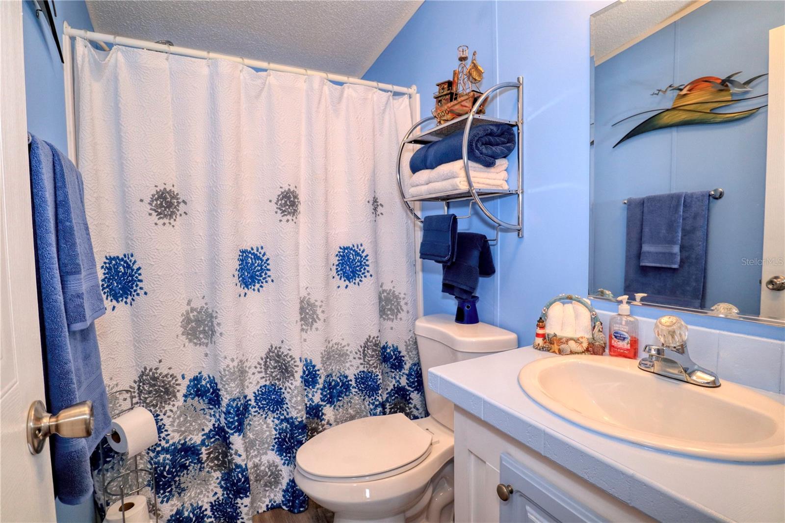 3413 Bayside Pkwy Property Photo 12