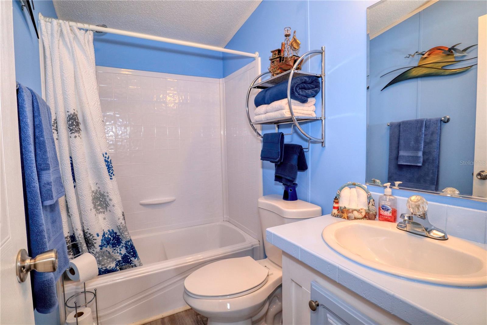 3413 Bayside Pkwy Property Photo 13