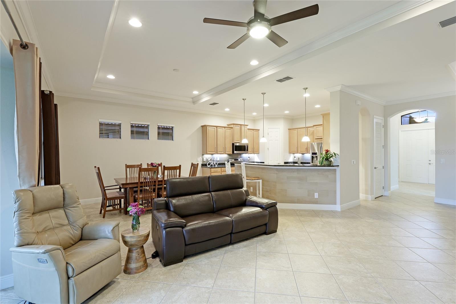 1154 Cielo Ct Property Photo 12