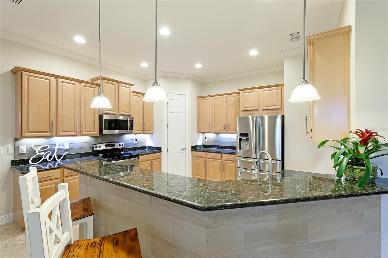 1154 Cielo Ct Property Photo 14