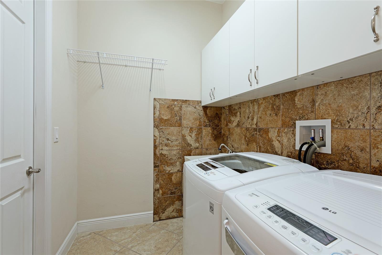 1154 Cielo Ct Property Photo 37