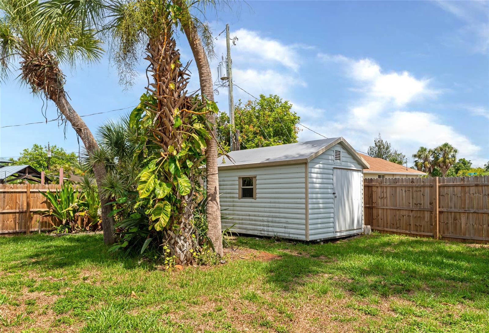 1302 Overbrook Rd Property Photo 32