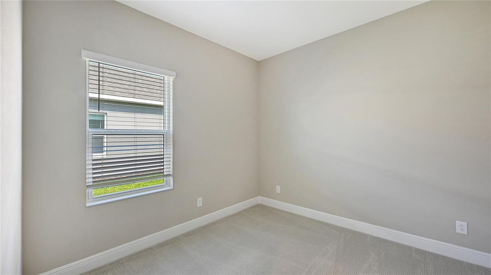 14551 Skipping Stone Loop Property Photo 32