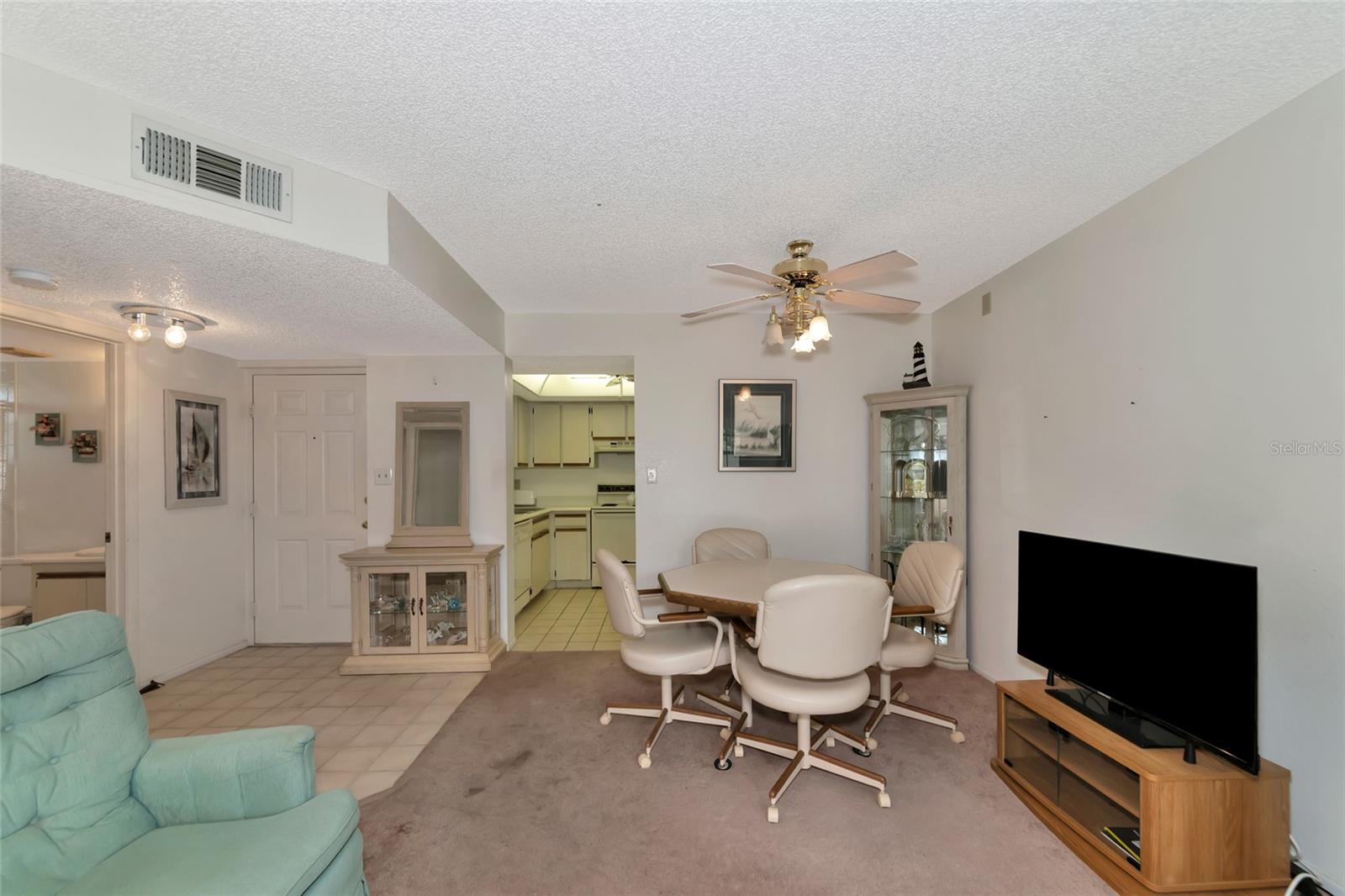 19505 Quesada Ave #b204 Property Photo 4