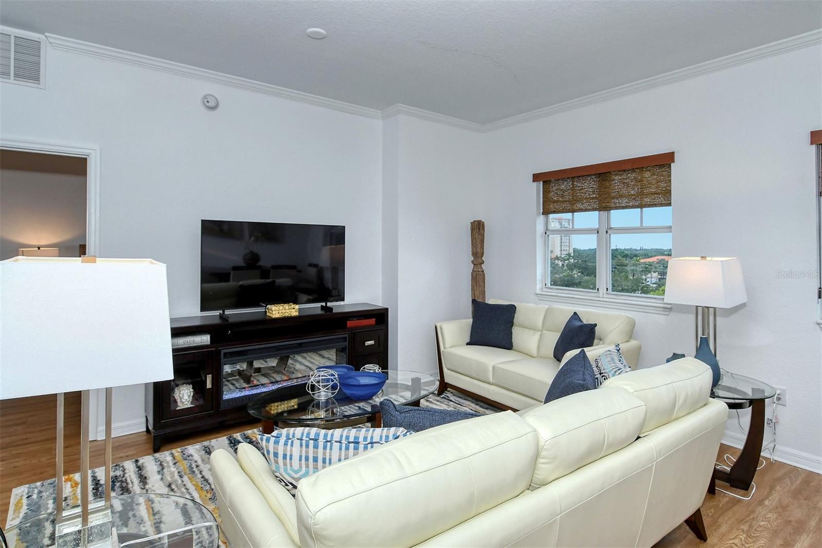 1064 N Tamiami Trl #1627 Property Photo 6