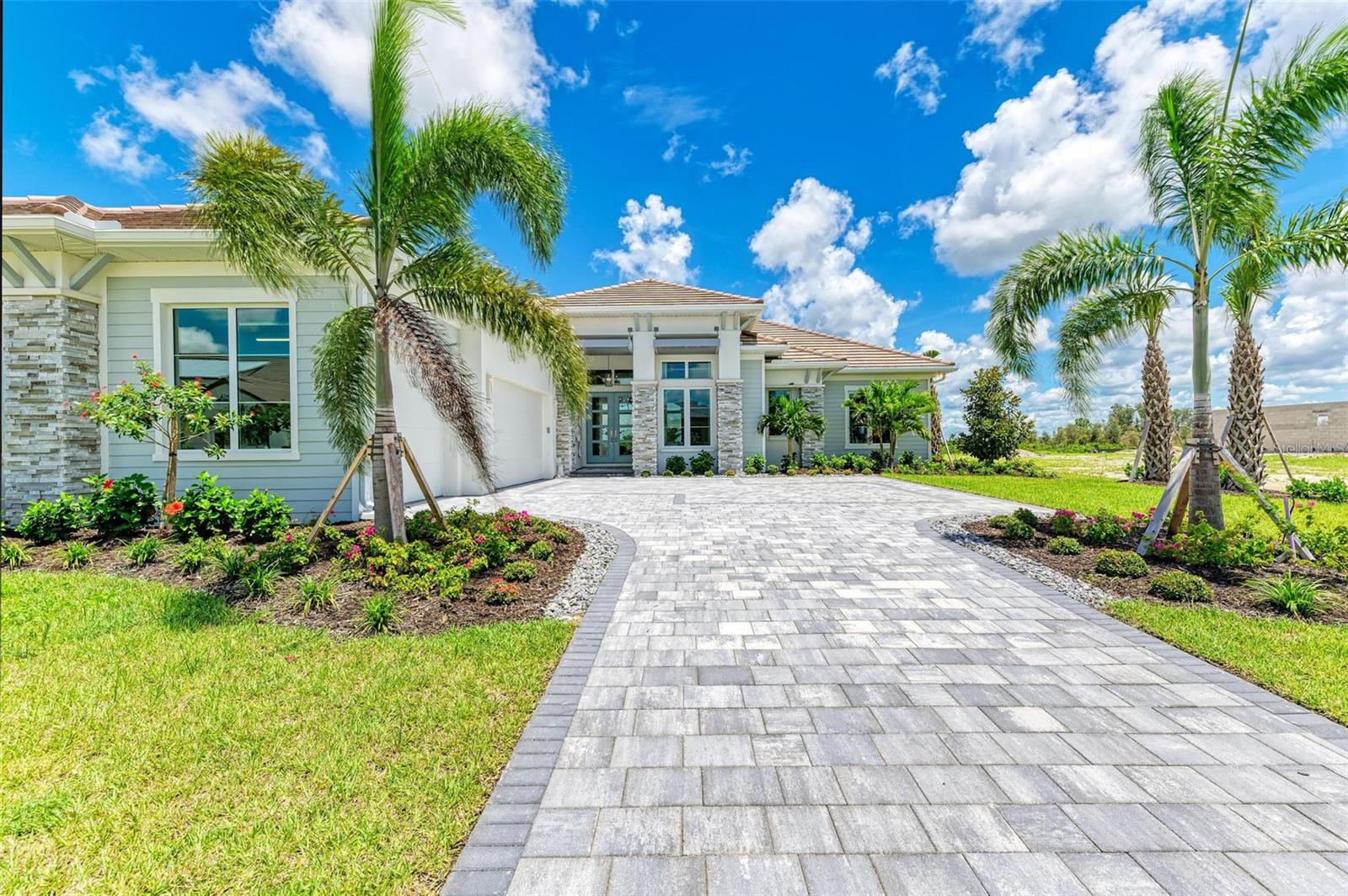 11414 Brightly Dr Property Photo 4
