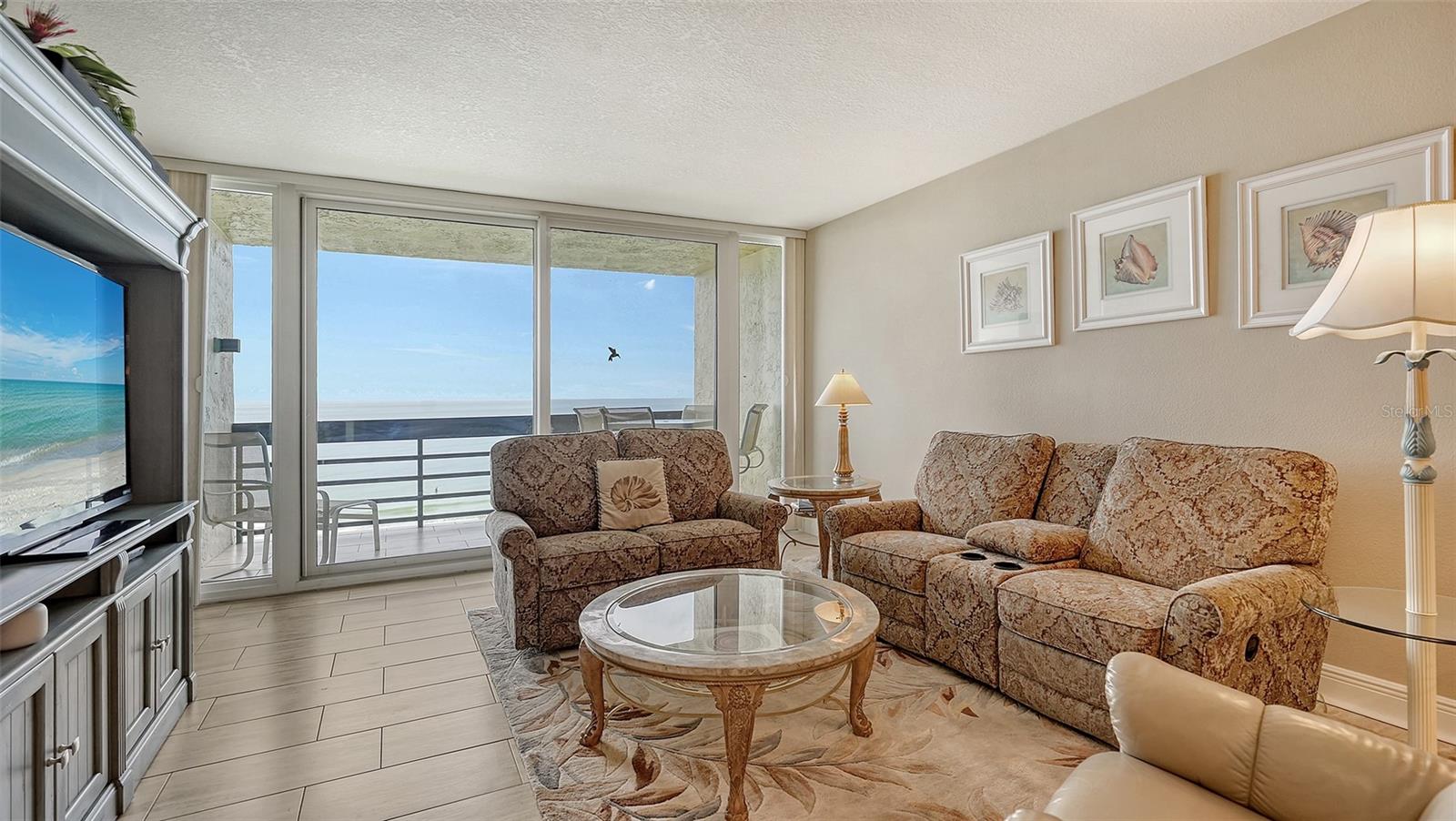 1045 Gulf Of Mexico Dr #403 Property Photo 6