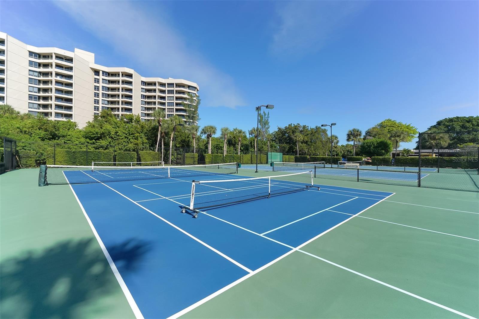 1045 Gulf Of Mexico Dr #403 Property Photo 48